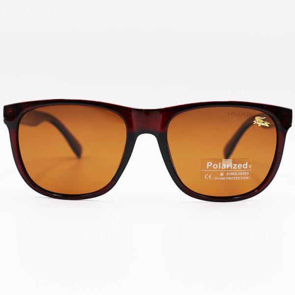 عکس از عینک آفتابی لاگوست با فریم ویفرر، رنگ قهوه ای براق و عدسی قهوه ای و پلرایزد مدل wy2711
