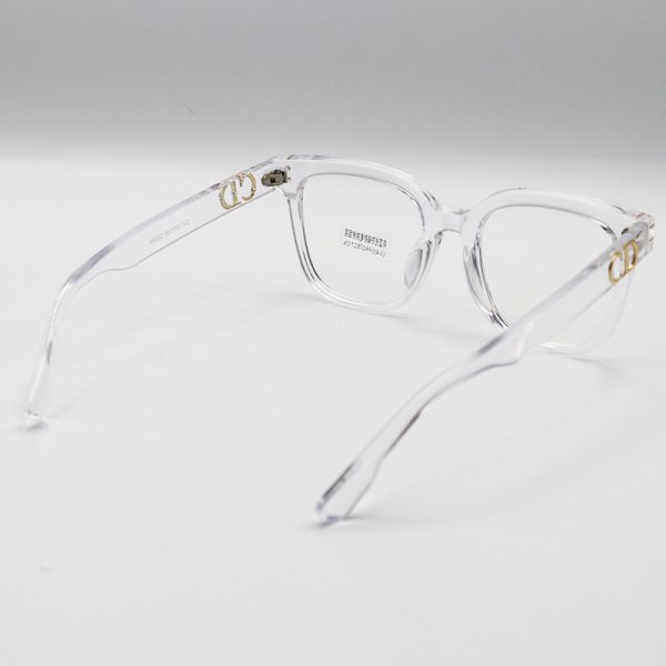 عکس از عینک بلوکات با فریم بی رنگ، شفاف، از جنس کائوچو و شکل ویفرر مدل cd66002