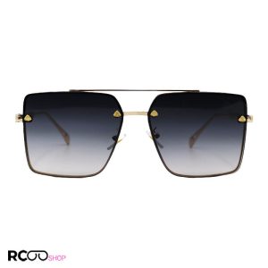 عکس از عینک آفتابی میباخ با فریم طلایی رنگ، مربعی شکل و لنز دودی سایه روشن مدل 22030