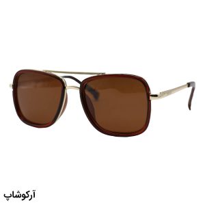 عکس از عینک آفتابی Carrera با فریم شکل مربعی، رنگ قهوه‌ای و طلایی و لنز قهوه‌ای تیره و پلاریزه مدل C426