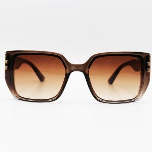 عکس از عینک آفتابی مربعی FENDI با فریم قهوه ای رنگ، از جنس کائوچو و لنز قهوه ای هایلایت مدل 3376