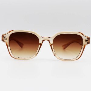 عکس از عینک آفتابی MOSCOT با فریم مربعی کوچک، عسلی رنگ و لنز قهوه ای هایلایت مدل 6036