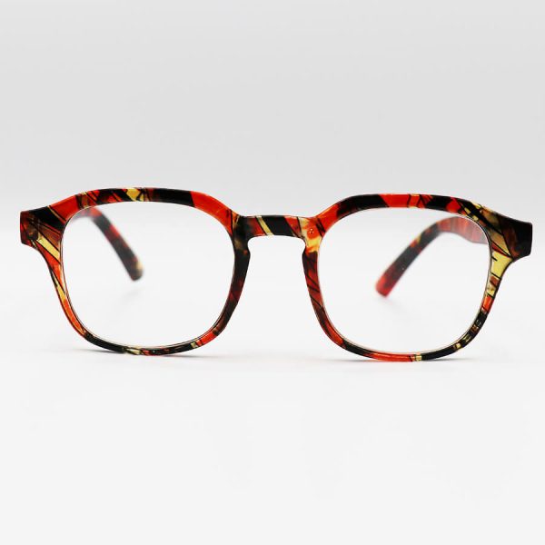 عکس از عینک مطالعه نزدیک بین با فریم مربعی، رنگ قهوه ای طرح دار و دسته فنری مدل 22-11