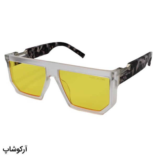 عکس از عینک شب marc jacobs با فریم مربعی شکل، سفید رنگ، دسته طرح دار و لنز زرد رنگ مدل 8789
