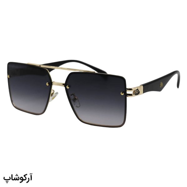 عکس از عینک آفتابی لاکچری maybach با فریم طلایی، مربعی شکل، دسته مشکی و لنز دودی هایلایت مدل 10402