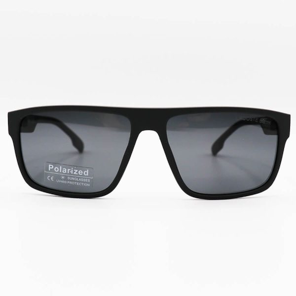 عکس از عینک آفتابی پلاریزه لاگوست با فریم مستطیلی شکل، طوسی مات عدسی دودی تیره مدل 21065