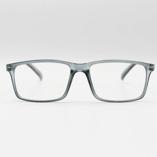 عکس از عینک مطالعه نزدیک بین با فریم طوسی رنگ، مستطیلی شکل و دسته فنردار مدل 22-12