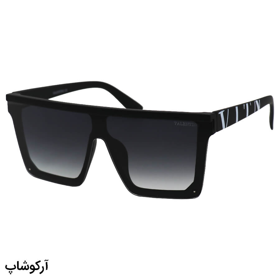 Black-Square-Frame-And-Black-Handle-And-Green-Uv-Protection-Lens-Valentino-Sunglasses-Model-4232-Ma-1 عکس از عینک آفتابی مردانه valentino با فریم مشکی مات، شکل مربعی و لنز سبز سایه روشن مدل 4232