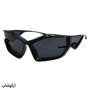 عکس از عینک آفتابی فانتزی PRADA با فریم خاص، رنگ سبز تیره و عدسی دودی تیره و بغل‌دار مدل LH068