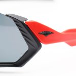 عکس از عینک ورزشی با فریم مشکی و قرمز رنگ، 3 لنز قابل تعویض و تجهیزات کامل مدل 9317-C9