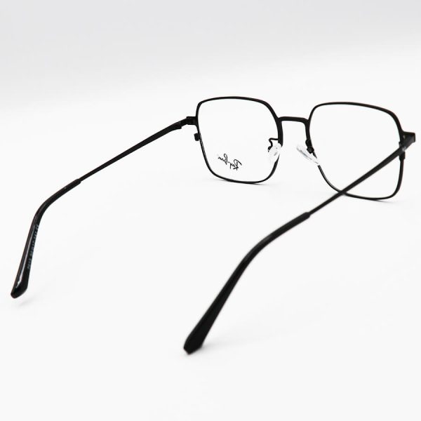 عکس از فریم عینک چند کاوره با فریم رنگ مشکی، مربعی شکل و از جنس آلومینیوم مدل 7013