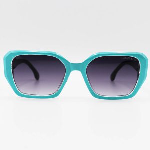 عکس از عینک آفتابی Tiffany با فریم سبز تیفانی، مستطیلی شکل، دسته مشکی و لنز هایلایت مدل A80043