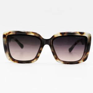 عکس از عینک آفتابی LOUIS VUITTON مربعی شکل، هاوانا و پلنگی و لنز قهوه ای سایه روشن مدل 3375