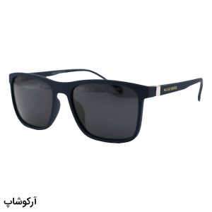 عکس از عینک آفتابی هوگو باس با فریم مستطیلی شکل، رنگ سرمه‌ای و عدسی دودی تیره و پلاریزه مدل 9529