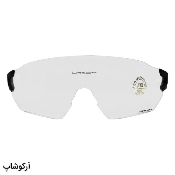 عکس از عینک ورزشی اوکلی با فریم مشکی رنگ، 4 کاور لنز قابل تعویض و تجهیزات کامل مدل oo9328-02