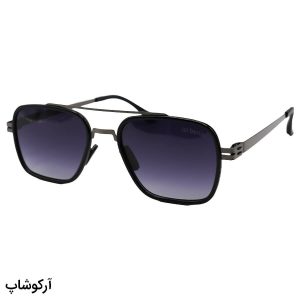 عکس از عینک آفتابی آیس برلین با فریم مشکی و نوک مدادی، شکل هندسی و لنز دودی و پلاریزه مدل T0906