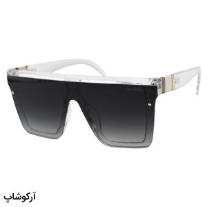 عکس از عینک آفتابی مردانه BURBERRY با فریم شفاف و بی‌رنگ، شکل مربعی و لنز یکسره و دودی تیره و هایلایت مدل 9675