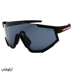 عکس از عینک ورزشی با فریم رنگ مشکی مات و عدسی دودی تیره برند PRADA مدل ZS2316
