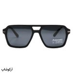 عکس از عینک آفتابی PRADA با فریم خلبانی، رنگ مشکی مات و لنز پلاریزه و دودی تیره مدل P9842