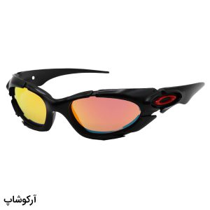 عکس از عینک آفتابی OAKLEY با فریم رنگ مشکی، لنز پلاریزه و آینه ای به همراه پک اصلی مدل 9367 - Plate