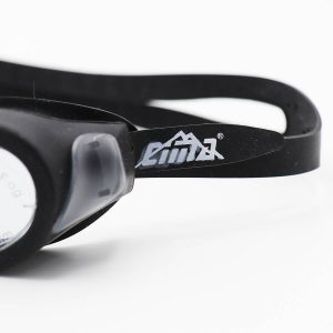 عینک شنا CIMA مشکی رنگ، از جنس سیلیکونی به همراه گوش گیر مدل CM5200