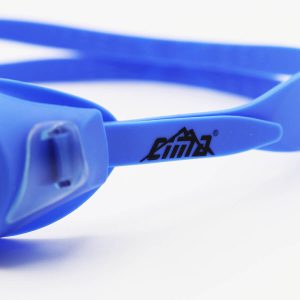 عکس از عینک شنا CIMA آبی رنگ، از جنس سیلیکونی به همراه گوش گیر مدل CM5200