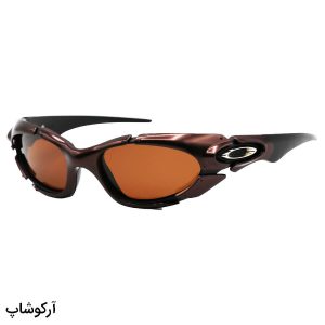 عکس از عینک آفتابی OAKLEY با فریم رنگ مسی و مشکی، لنز پلاریزه و قهوه ای به همراه پک اصلی مدل 9367 - Plate