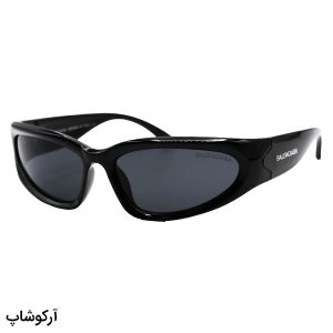 عکس از عینک آفتابی BALENCIAGA با فریم مشکی براق، بیضی شکل و لنز دودی تیره مدل 22008