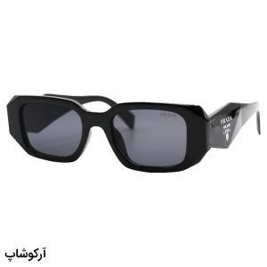 عکس از عینک آفتابی PRADA با فریم مستطیلی شکل، مشکی براق و لنز دودی تیره مدل SL312