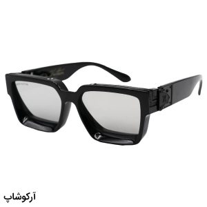 عکس از عینک آفتابی میلیونر لویی ویتون با فریم مشکی، مستطیلی شکل و لنز آینه ای و نقره ای مدل Z1940E