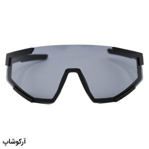 عکس از عینک ورزشی با فریم رنگ مشکی مات و عدسی دودی تیره برند پرادا مدل 23053
