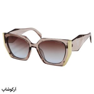 عکس از عینک آفتابی زنانه پرادا با فریم عسلی و طلایی، گربه ای و لنز قهوه ای هایلایت مدل Y284