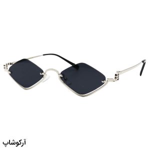 عکس از عینک آفتابی زنانه فانتزی،با فریم فلزی، نقره ای رنگ و لنز دودی تیره برند گوچی مدل 2607