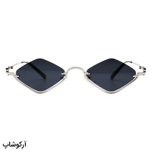 عکس از عینک آفتابی زنانه فانتزی،با فریم فلزی، نقره ای رنگ و لنز دودی تیره برند گوچی مدل 2607