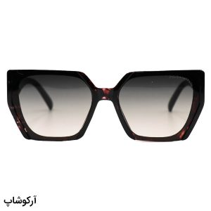 عکس از عینک آفتابی زنانه دولچه گابانا با فریم پروانه ای، رنگ مشکی و قهوه ای و لنز سایه روشن مدل 7271