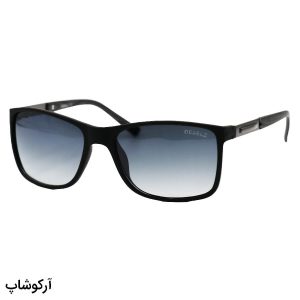 عکس از عینک آفتابی دیزل با فریم مشکی مات، مستطیلی شکل، دسته چوبی و لنز سبز هایلایت مدل 2301