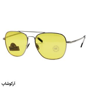 عکس از عینک دید در شب راندولف با فریم نقره ای رنگ، مربعی شکل، لنز سنگ و زرد رنگ مدل RE58