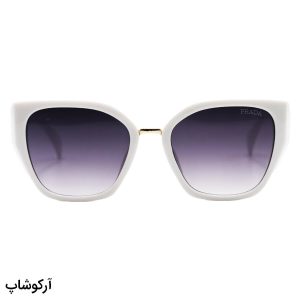 عکس از عینک آفتابی زنانه PRADA با فریم پروانه ای، سفید رنگ و لنز دودی هایلایت مدل 2837