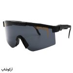عکس از عینک ورزشی برند Pit-Viper با فریم مشکی رنگ، لنز دودی تیره و دارای UV400 مدل 49282-C01