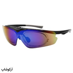 عکس از عینک ورزشی OAKLEY با فریم و دسته مشکی، لنز آینه‌ای چند رنگ و طرح لنز بالارونده مدل BL5809
