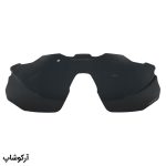 عکس از عینک ورزشی OAKLEY با فریم مشکی رنگ، 5 کاور لنز قابل تعویض و تجهیزات کامل مدل OO9442-0338