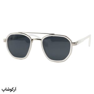 عکس از عینک آفتابی Luciano با فریم بی‌رنگ و شفاف، شکل چندضلعی، دسته فنری و لنز دودی و پلاریزه مدل TR8021