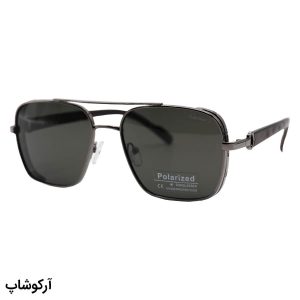 عکس از عینک آفتابی کارتیه با فریم خلبانی، رنگ نوک مدادی، دسته چوبی، لنز سبز تیره، پلاریزه و آنتی رفلکس مدل CA88010