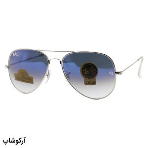 عکس از عینک آفتابی ریبن با فریم خلبانی، رنگ نقره ای، لنز شیشه، رنگ آبی، آینه‌ای و سایه روشن مدل RB3026