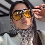 عکس از عینک آفتابی GUCCI با فریم شکل خلبانی و سایز بزرگ مدل 94533 بر روی صورت مدل