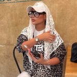 عکس از عینک آفتابی GUCCI با فریم شکل خلبانی و سایز بزرگ مدل 94533 بر روی صورت مدل