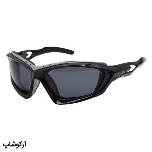 عکس از عینک ورزشی OAKLEY با فریم مشکی رنگ، بیس‌دار و لنز دودی تیره مدل 5347