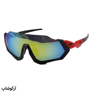 عکس از عینک ورزشی اوکلی با فریم مشکی رنگ، دسته قرمز رنگ و لنز آینه‌ای چند رنگ مدل 9317