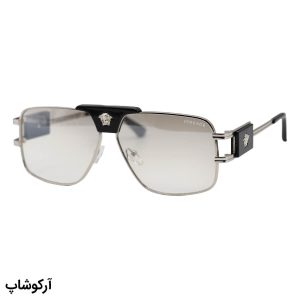 عکس از عینک آفتابی ورساچه با فریم نقره‌ای و مشکی رنگ، شکل چند ضلعی و لنز سایه روشن مدل 22206