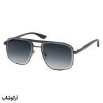 عکس از عینک آفتابی Cartier با فریم شکل هندسی، رنگ نوک مدادی، دسته چوبی و لنز دودی سایه روشن مدل 2524